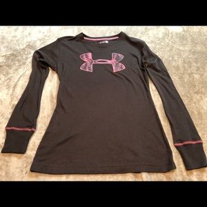 Under Armour thermal top